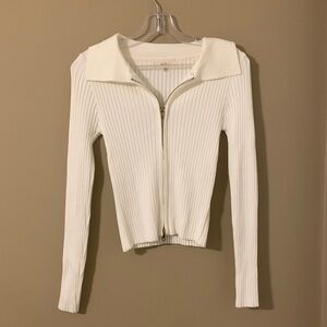 White Cropped Tight Fit Sweater Stretchy
